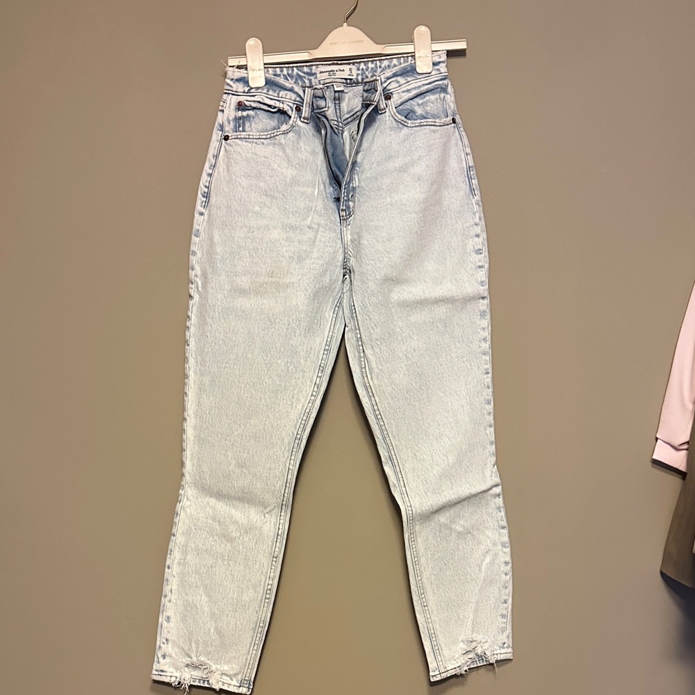 Light Blue Abercrombie Women’s Jeans